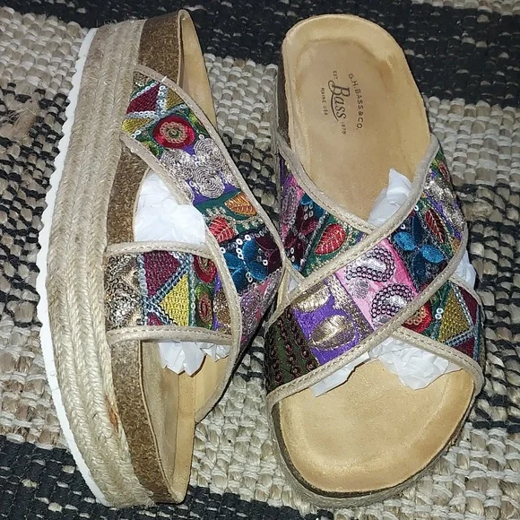 G.H. Bass & Co sequin platform sandals - Picture 2 of 9